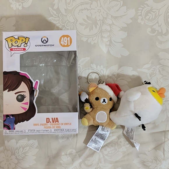 Rilakkuma Kiiroitori Keychain Christmas Seal - Picture 2 of 2